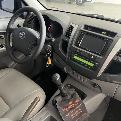 TOYOTA Hilux Caminhonete 3.0 4P 4X4 SRV TURBO DIESEL CABINE DUPLA, Foto 9