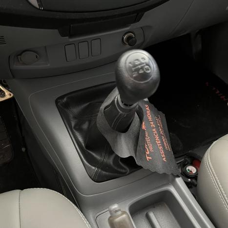 TOYOTA Hilux Caminhonete 3.0 4P 4X4 SRV TURBO DIESEL CABINE DUPLA, Foto 13