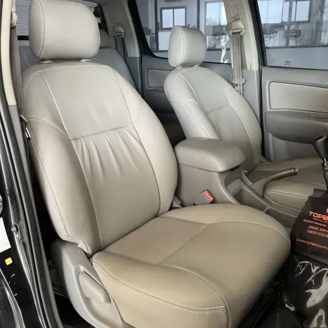 TOYOTA Hilux Caminhonete 3.0 4P 4X4 SRV TURBO DIESEL CABINE DUPLA, Foto 14