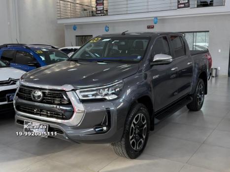 TOYOTA Hilux Caminhonete 2.8 16V SRX 4X4 DIESEL CABINE DUPLA AUTOMÁTICO, Foto 1 TOYOTA Hilux Caminhonete 2.8 16V SRX 4X4 DIESEL CABINE DUPLA AUTOMÁTICO, Foto 1