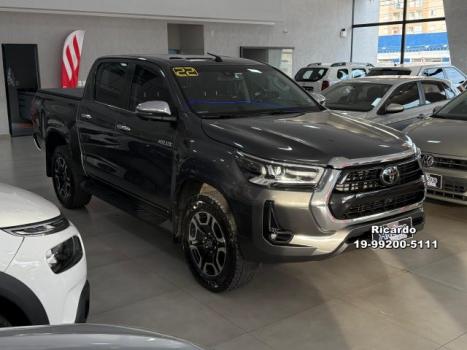 TOYOTA Hilux Caminhonete 2.8 16V SRX 4X4 DIESEL CABINE DUPLA AUTOMÁTICO, Foto 2 TOYOTA Hilux Caminhonete 2.8 16V SRX 4X4 DIESEL CABINE DUPLA AUTOMÁTICO, Foto 2