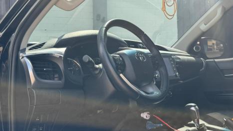 TOYOTA Hilux Caminhonete 2.8 16V SRX 4X4 TURBO DIESEL CABINE DUPLA AUTOMTICO, Foto 11