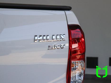 TOYOTA Hilux Caminhonete 2.8 16V SRV 4X4 DIESEL CABINE DUPLA AUTOMÁTICO, Foto 19 TOYOTA Hilux Caminhonete 2.8 16V SRV 4X4 DIESEL CABINE DUPLA AUTOMÁTICO, Foto 19