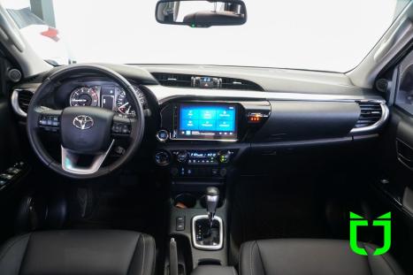 TOYOTA Hilux Caminhonete 2.8 16V SRV 4X4 DIESEL CABINE DUPLA AUTOMTICO, Foto 9