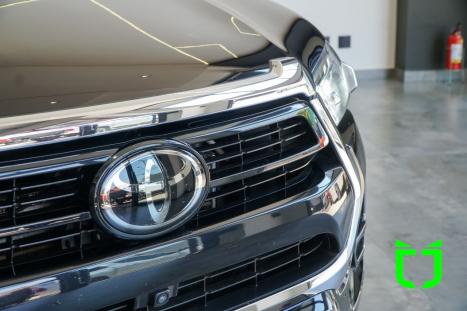 TOYOTA Hilux Caminhonete 2.8 16V SRX 4X4 TURBO DIESEL CABINE DUPLA AUTOMTICO, Foto 7