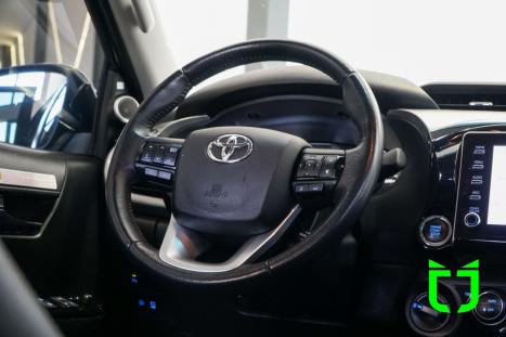 TOYOTA Hilux Caminhonete 2.8 16V SRX 4X4 TURBO DIESEL CABINE DUPLA AUTOMTICO, Foto 16