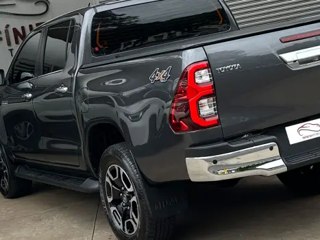 TOYOTA Hilux Caminhonete 2.8 16V SRX 4X4 TURBO DIESEL CABINE DUPLA AUTOMTICO, Foto 14