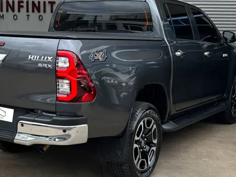TOYOTA Hilux Caminhonete 2.8 16V SRX 4X4 TURBO DIESEL CABINE DUPLA AUTOMTICO, Foto 15