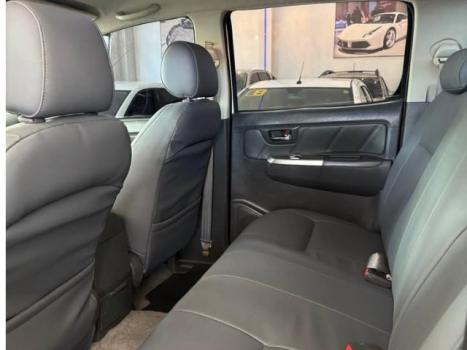 TOYOTA Hilux Caminhonete 3.0 4P 4X4 SRV TURBO DIESEL CABINE DUPLA, Foto 7