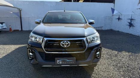 TOYOTA Hilux Caminhonete 2.8 16V SRX 50 ANOS 4X4 TURBO DIESEL CABINE DUPLA AUTOM�TICO, Foto 2