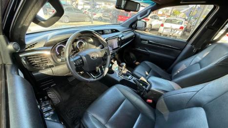 TOYOTA Hilux Caminhonete 2.8 16V SRX 50 ANOS 4X4 TURBO DIESEL CABINE DUPLA AUTOM�TICO, Foto 11