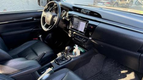 TOYOTA Hilux Caminhonete 2.8 16V SRX 50 ANOS 4X4 TURBO DIESEL CABINE DUPLA AUTOM�TICO, Foto 13