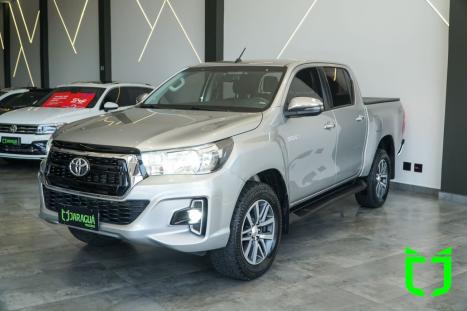 TOYOTA Hilux Caminhonete 2.8 16V SRV 4X4 DIESEL CABINE DUPLA AUTOM�TICO, Foto 3