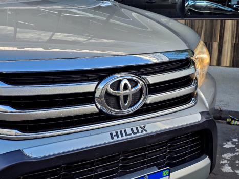 TOYOTA Hilux Caminhonete 3.0 4P SRV DIESEL CABINE DUPLA, Foto 11