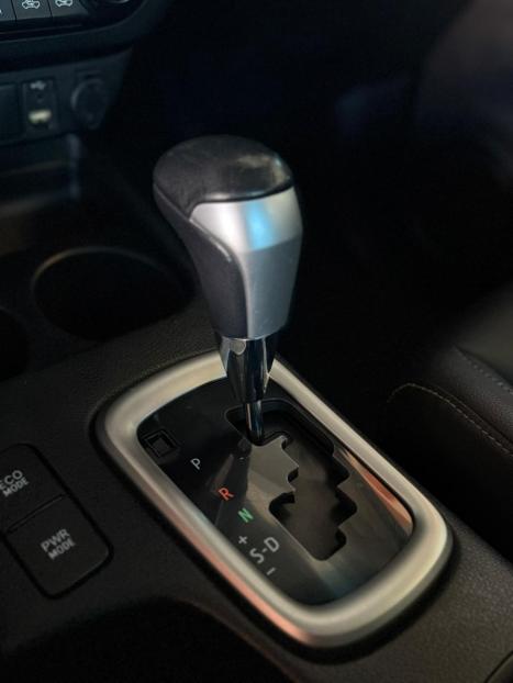 TOYOTA Hilux Caminhonete 2.8 16V SRV 4X4 DIESEL CABINE DUPLA AUTOM�TICO, Foto 11