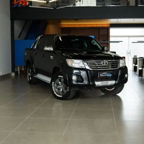 TOYOTA Hilux Caminhonete 3.0 4P SRV DIESEL CABINE DUPLA, Foto 1