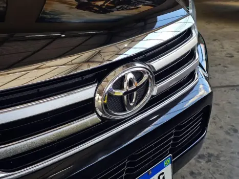 TOYOTA Hilux Caminhonete 2.7 16V 4P SRV FLEX 4X4  CABINE DUPLA AUTOM�TICO, Foto 4