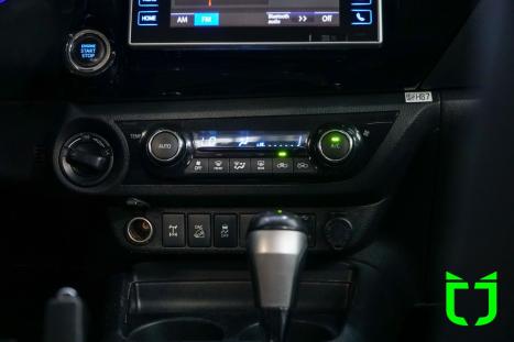 TOYOTA Hilux Caminhonete 2.8 16V 4P SRX DIESEL CABINE DUPLA, Foto 16