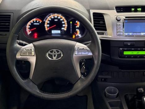TOYOTA Hilux Caminhonete 2.7 16V 4P SRV FLEX 4X4  CABINE DUPLA AUTOM�TICO, Foto 2