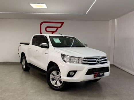TOYOTA Hilux Caminhonete 2.8 16V SRV 4X4 DIESEL CABINE DUPLA AUTOM�TICO, Foto 1