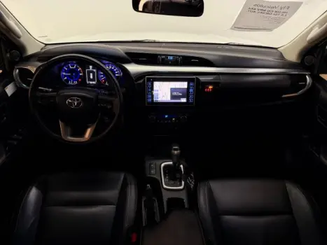 TOYOTA Hilux Caminhonete 2.8 16V SRV 4X4 DIESEL CABINE DUPLA AUTOM�TICO, Foto 6