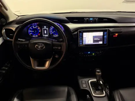 TOYOTA Hilux Caminhonete 2.8 16V SRV 4X4 DIESEL CABINE DUPLA AUTOM�TICO, Foto 7