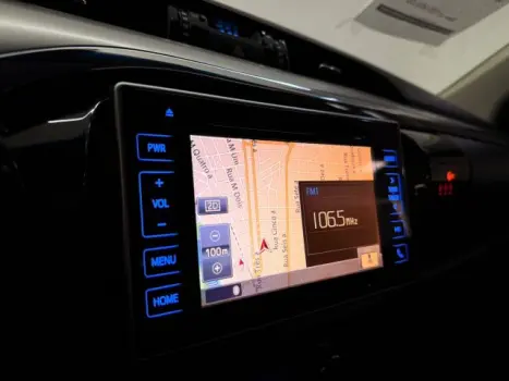 TOYOTA Hilux Caminhonete 2.8 16V SRV 4X4 DIESEL CABINE DUPLA AUTOM�TICO, Foto 11