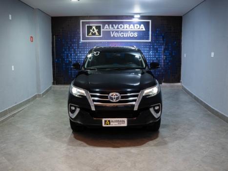 TOYOTA Hilux Caminhonete 2.8 16V SRX 4X4 DIESEL CABINE DUPLA AUTOM�TICO, Foto 1