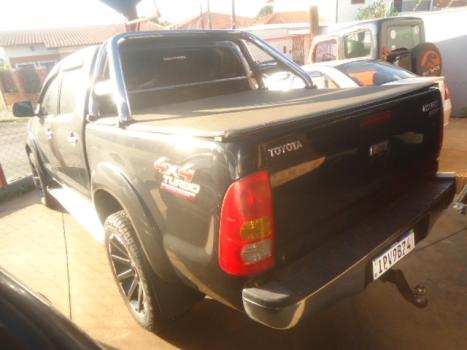 TOYOTA Hilux Caminhonete 3.0 16V 4P 4X4 SRV TURBO DIESEL CABINE DUPLA AUTOM�TICO, Foto 2