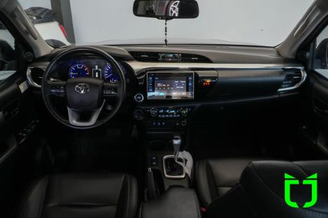 TOYOTA Hilux Caminhonete 2.8 16V SRV 4X4 DIESEL CABINE DUPLA AUTOM�TICO, Foto 9