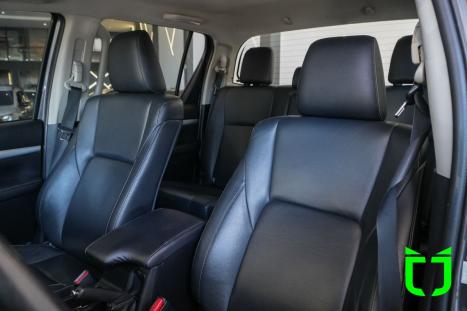 TOYOTA Hilux Caminhonete 2.8 16V SRV 4X4 DIESEL CABINE DUPLA AUTOM�TICO, Foto 22