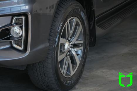 TOYOTA Hilux Caminhonete 2.8 16V SRV 4X4 DIESEL CABINE DUPLA AUTOM�TICO, Foto 23