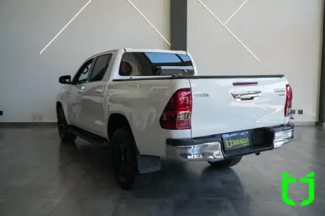TOYOTA Hilux Caminhonete 2.7 16V 4P SRV CABINE DUPLA, Foto 4