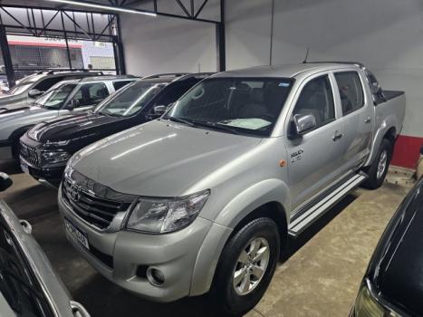 TOYOTA Hilux Caminhonete 2.7 16V 4P SR FLEX CABINE DUPLA AUTOMÁTICO, Foto 1