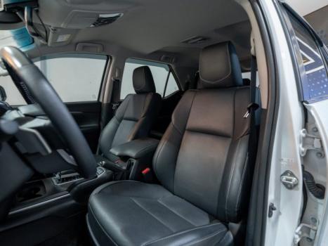 TOYOTA Hilux SW4 2.7 16V 4P FLEX SR 7 LUGARES AUTOMTICO, Foto 9