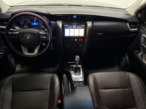 TOYOTA Hilux SW4 2.7 16V 4P SR AUTOM�TICO, Foto 6