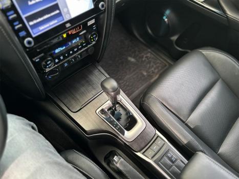 TOYOTA Hilux SW4 2.8 4P SRX 4X4 TURBO DIESEL AUTOMTICO, Foto 9