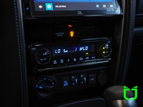 TOYOTA Hilux SW4 2.8 16V 4P SRX PLATINUM 4X4 7 LUGARES TURBO DIESEL AUTOM�TICO, Foto 16