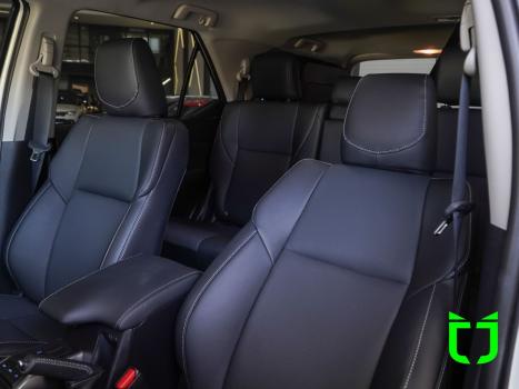 TOYOTA Hilux SW4 2.8 16V 4P SRX PLATINUM 4X4 7 LUGARES TURBO DIESEL AUTOM�TICO, Foto 22