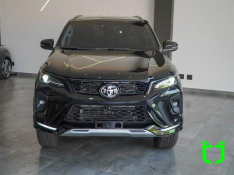 TOYOTA Hilux SW4 2.8 16V 4P SRX PLATINUM 4X4 TURBO DIESEL AUTOM�TICO, Foto 2