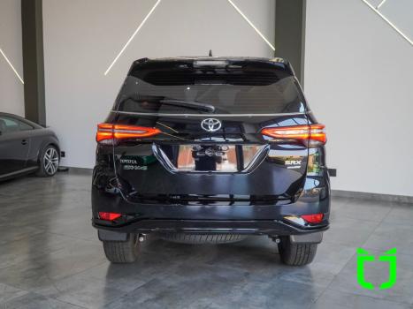 TOYOTA Hilux SW4 2.8 16V 4P SRX PLATINUM 4X4 TURBO DIESEL AUTOM�TICO, Foto 5