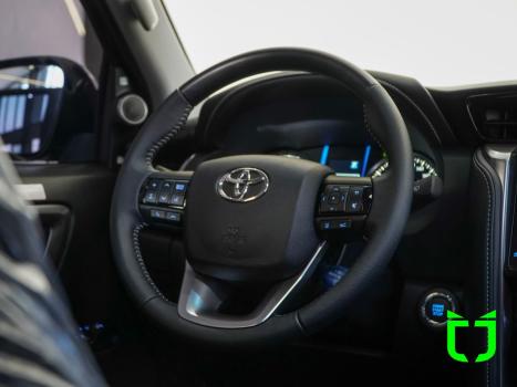 TOYOTA Hilux SW4 2.8 16V 4P SRX PLATINUM 4X4 TURBO DIESEL AUTOM�TICO, Foto 21