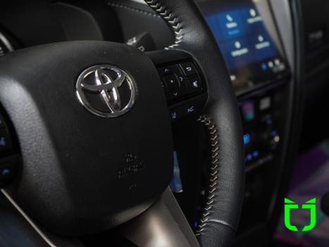 TOYOTA Hilux SW4 2.8 16V 4P SRX PLATINUM 4X4 7 LUGARES TURBO DIESEL AUTOM�TICO, Foto 29