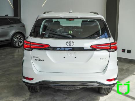 TOYOTA Hilux SW4 2.8 16V 4P SRX PLATINUM 4X4 7 LUGARES TURBO DIESEL AUTOM�TICO, Foto 5