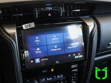 TOYOTA Hilux SW4 2.8 16V 4P SRX PLATINUM 4X4 7 LUGARES TURBO DIESEL AUTOM�TICO, Foto 13