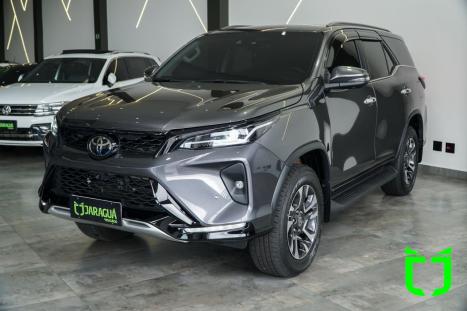 TOYOTA Hilux SW4 2.8 16V 4P SRX PLATINUM 4X4 7 LUGARES TURBO DIESEL AUTOM�TICO, Foto 4