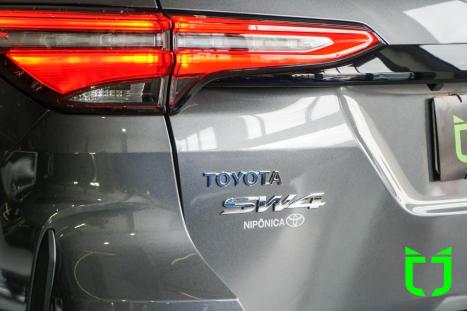 TOYOTA Hilux SW4 2.8 16V 4P SRX PLATINUM 4X4 7 LUGARES TURBO DIESEL AUTOM�TICO, Foto 31