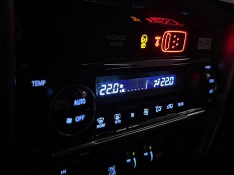 TOYOTA Hilux SW4 2.8 4P SRX 4X4 DIAMOND 7 LUGARES TURBO DIESEL AUTOM�TICO, Foto 13