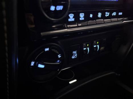 TOYOTA Hilux SW4 2.8 4P SRX 4X4 DIAMOND 7 LUGARES TURBO DIESEL AUTOM�TICO, Foto 14