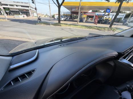TOYOTA Hilux SW4 2.8 4P SRX 4X4 TURBO DIESEL AUTOM�TICO, Foto 12